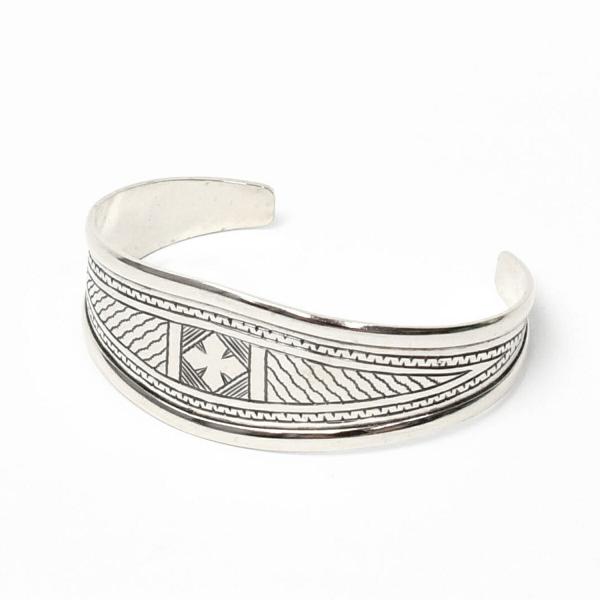 Adawat'n Tuareg（アダワットトゥアレグ） ADAWAT'N TUAREG