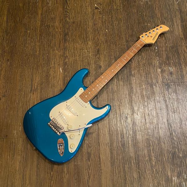FERNANDES（フェルナンデス） Fernandes Stratocaster Electric Guitar