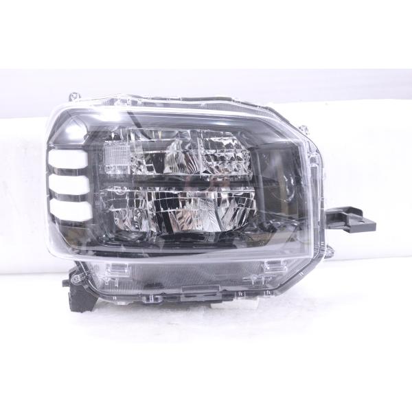 2X-2027☆【値下】LED LA900S タフト X☆右ヘッドライト KOITO 100
