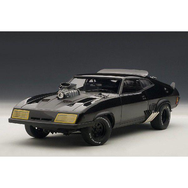 オートアート マッドマックス2 ザ・ロードウォリアー インターセプター