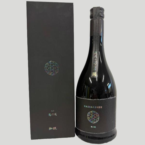 新政 水墨 アッシュ直汲み 亀の尾 専用箱入り 720ml : ELUA - 通販