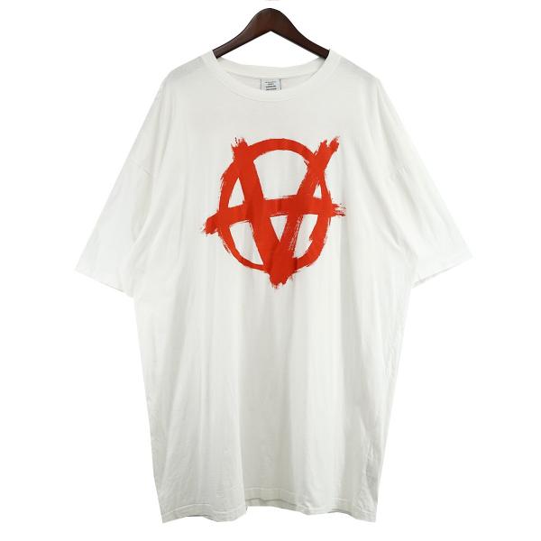 値下げ】VETEMENTS 21SS ANARCHY GOTHIC LOGO T-SHIRT ロゴ アナーキー