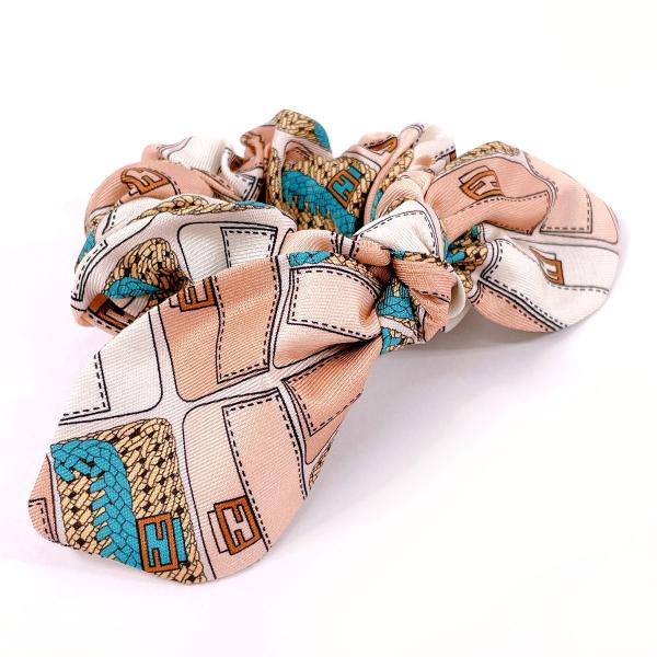 FENDI（フェンディ） シュシュ ヘアアクセサリー マンマバケット