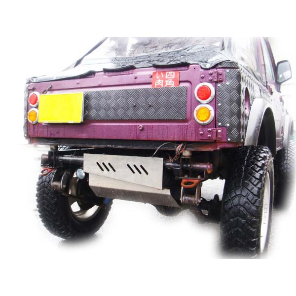 ジムニー ボディリフト車用ステンレス製リア・ボロ隠しパネル