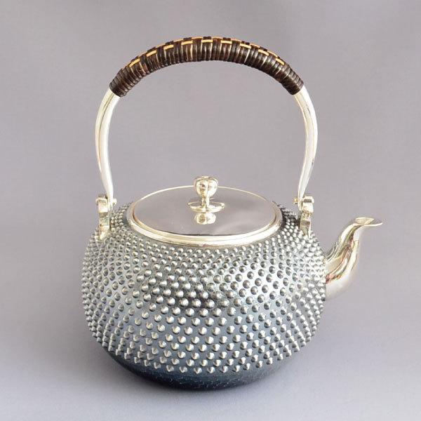 銀瓶 茶道具 南鐐(純銀製) 霰地紋 銀瓶 五合 : 茶道具専門店 (有)菊池
