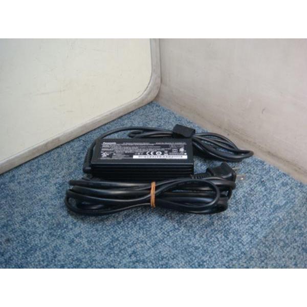 Panasonic（パナソニック） 純正ACアダプター 16V-4.06A CF-AA64B2C M1