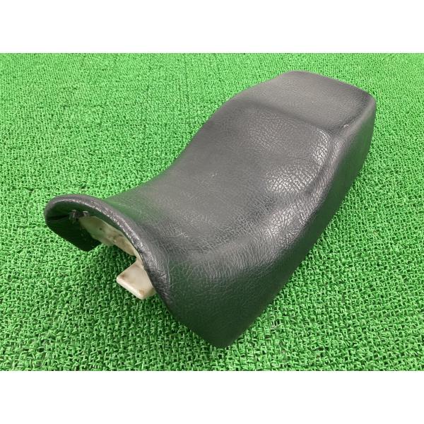 カワサキ（Kawasaki） GPZ900R シート 純正 中古 バイク 部品 ZX900A