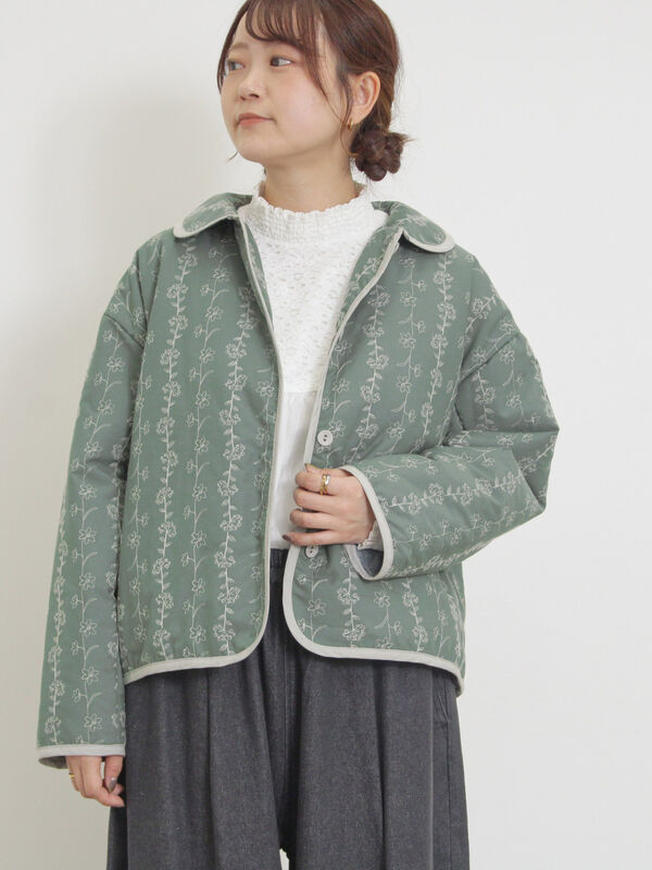 セール】 中綿花柄刺繍パイピングジャケット（チャコールグレー