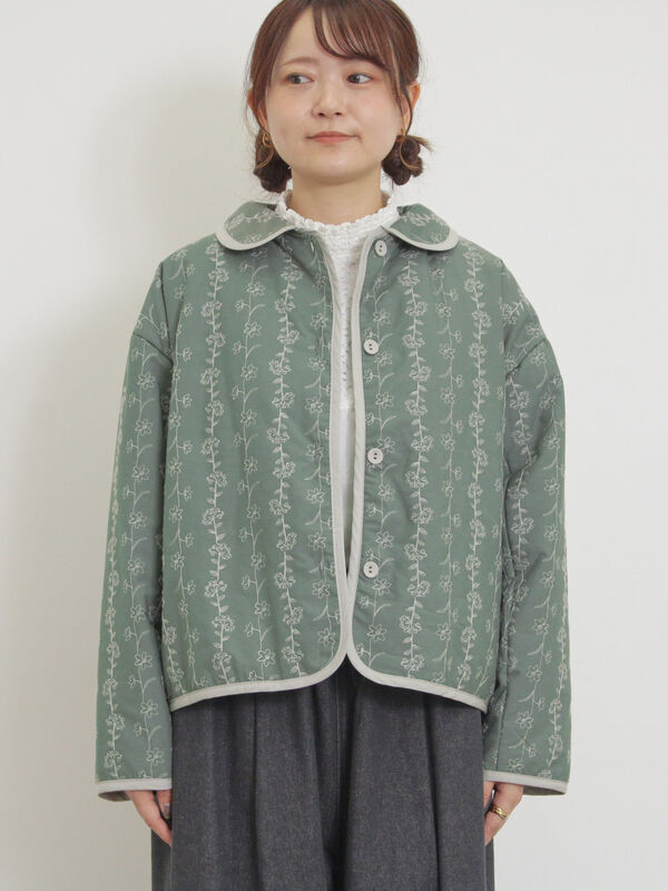 セール】 中綿花柄刺繍パイピングジャケット（チャコールグレー