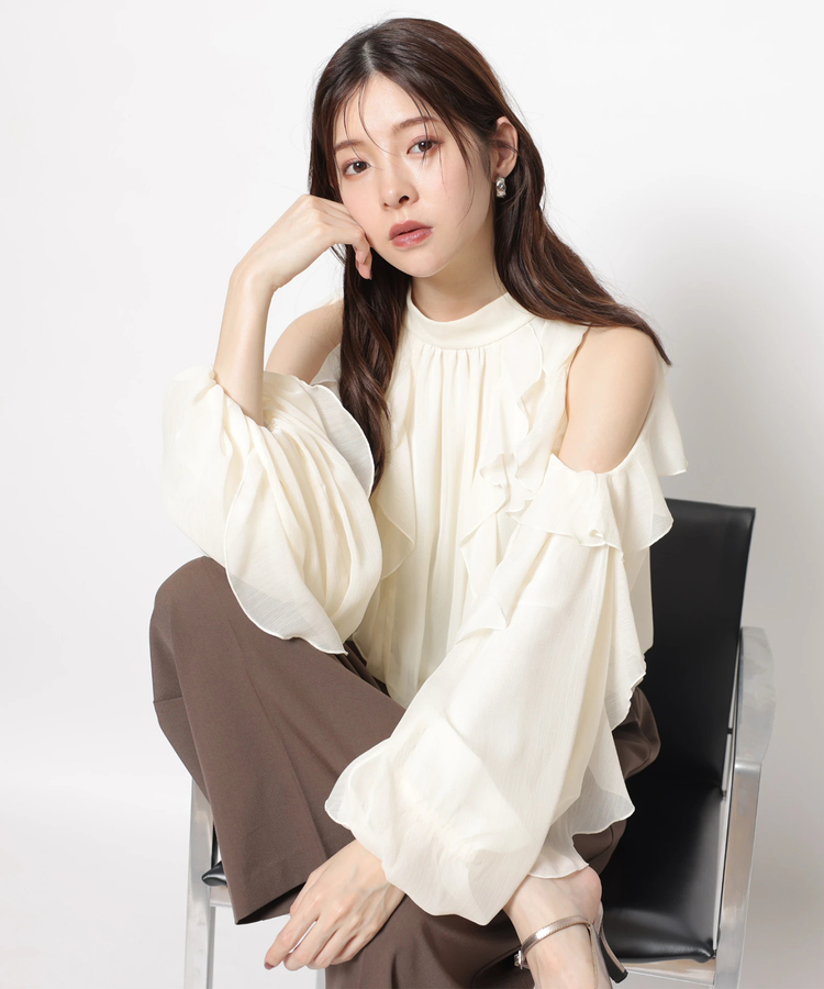 オフショルフリルシアーブラウス | シャツ・ブラウス | Rirandture（リ