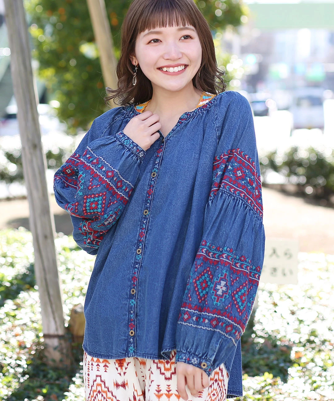 ナバホクロス刺繍ブラウス（大きいサイズ）【2月24日(火)15時までの