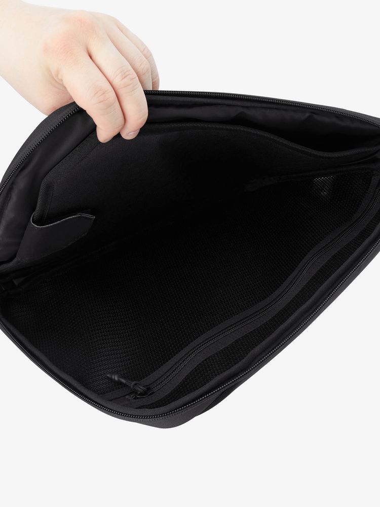 公式・アウトレット】ゴールドウイン PCホルダー13｜ゴールドウイン