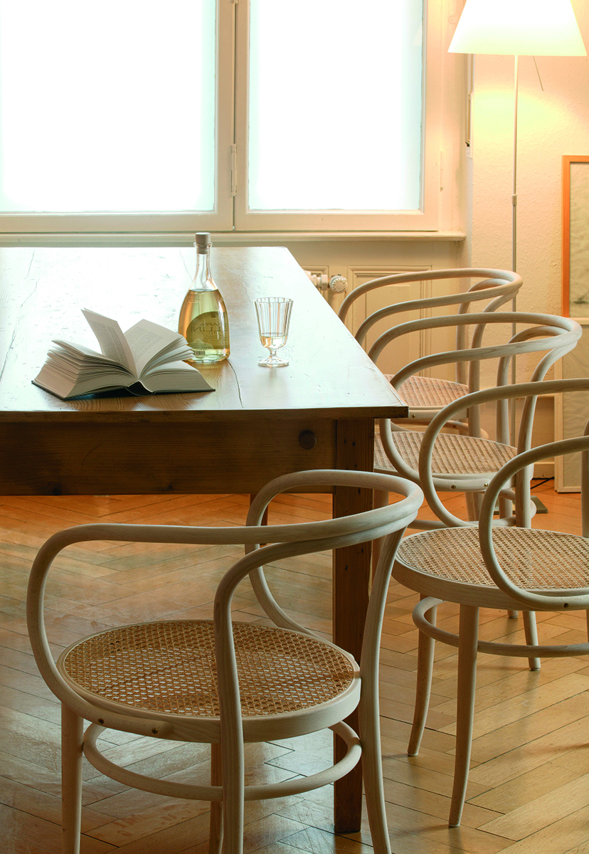 PLUS WEB CATALOG | チェア | THONET | 667-535