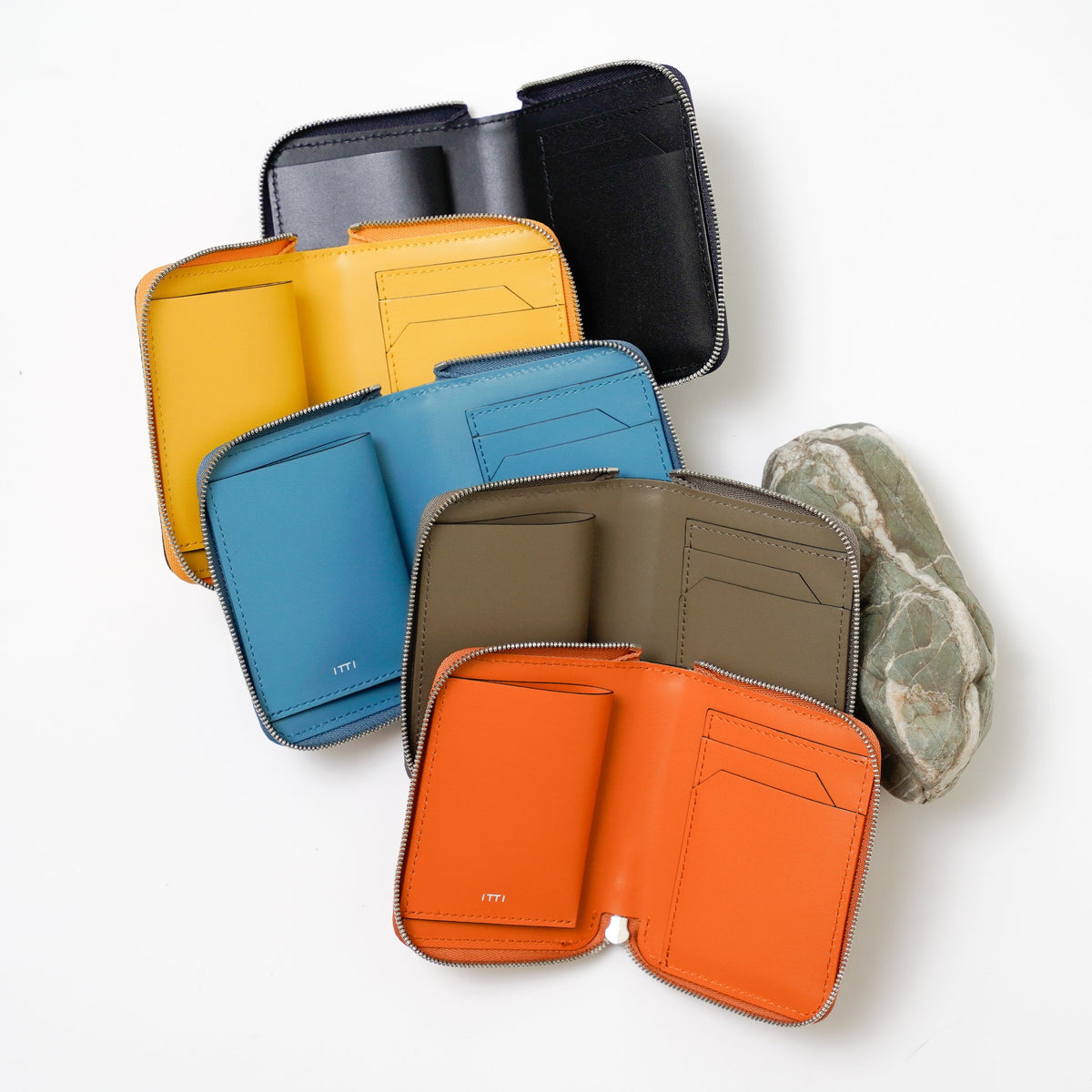 コンパクト財布｜CRISTY SLIM COMPACT WLT｜ITTI（イッチ）公式