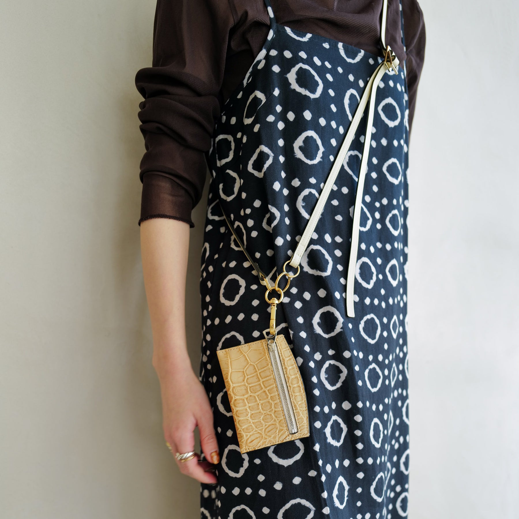 HERRIE MULTI SHOULDER STRAP / RAPTO｜本革マルチショルダー