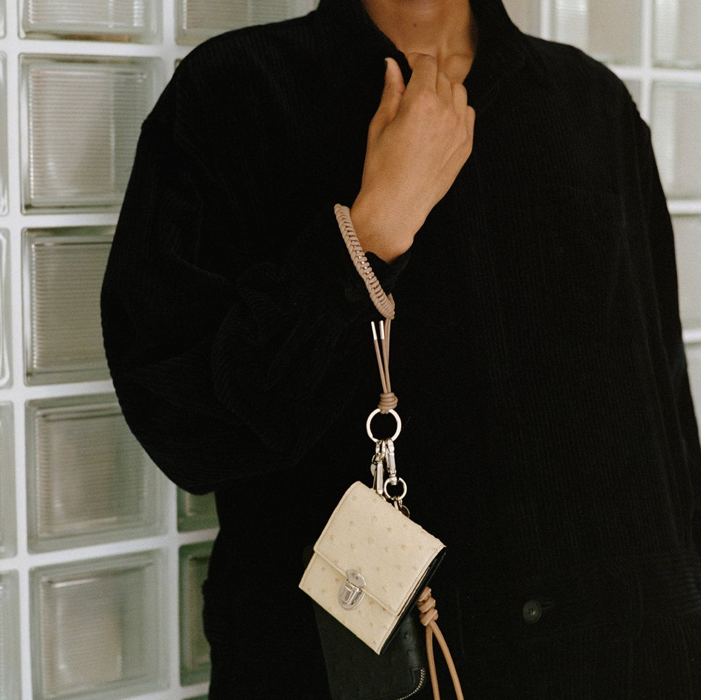 CRISTY KNOT WRIST CIRCLE CHARM BK / RAPTO JP｜ブラックニッケル仕様