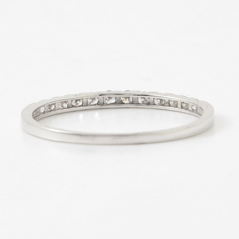 プラチナダイヤ計0．15ct ハーフエタニティリング（13号