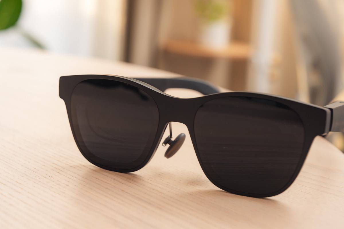 XREAL Air 2 Pro + XREAL Beam Pro レビュー | 没入型コントロールで