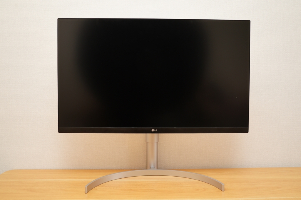 LG 27UL850-Wレビュー | MacとUSB-Cケーブル1本で接続。4Kの定番