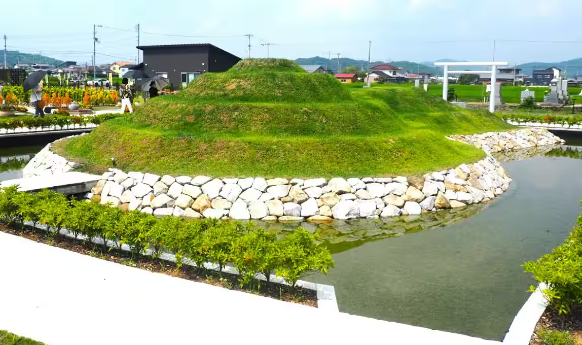 全国で人気を集める「前方後円墳」型集団墓地 開発する竹田恒泰氏が