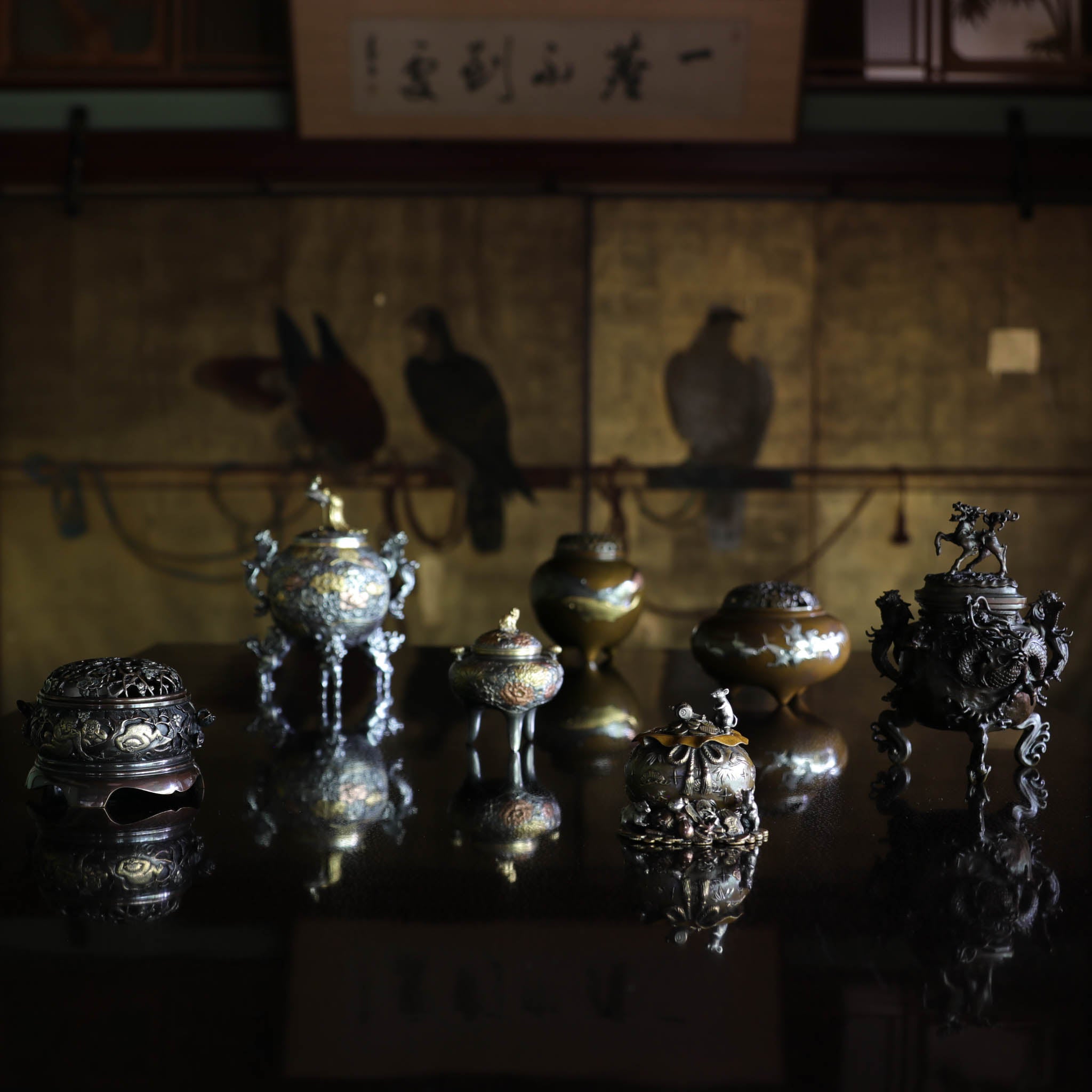 高岡銅器 香炉 | 三友紋 焼青銅色 | 銅 | 喜泉堂