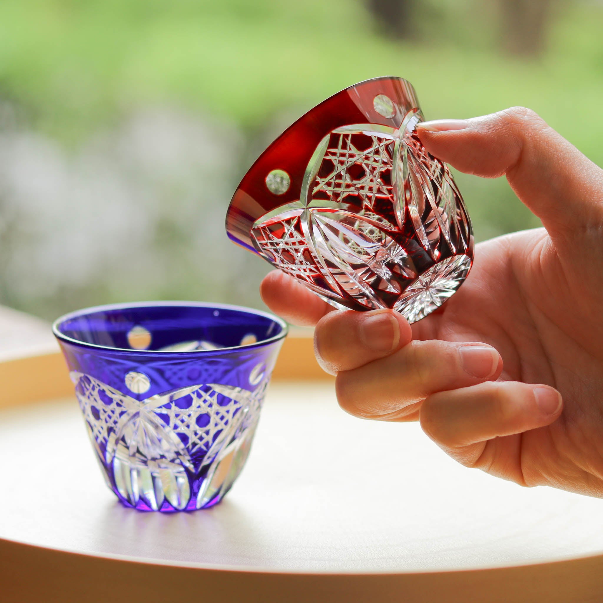 江戸切子 ぐい呑 | 八角篭目文様 | アカ | ミツワ硝子