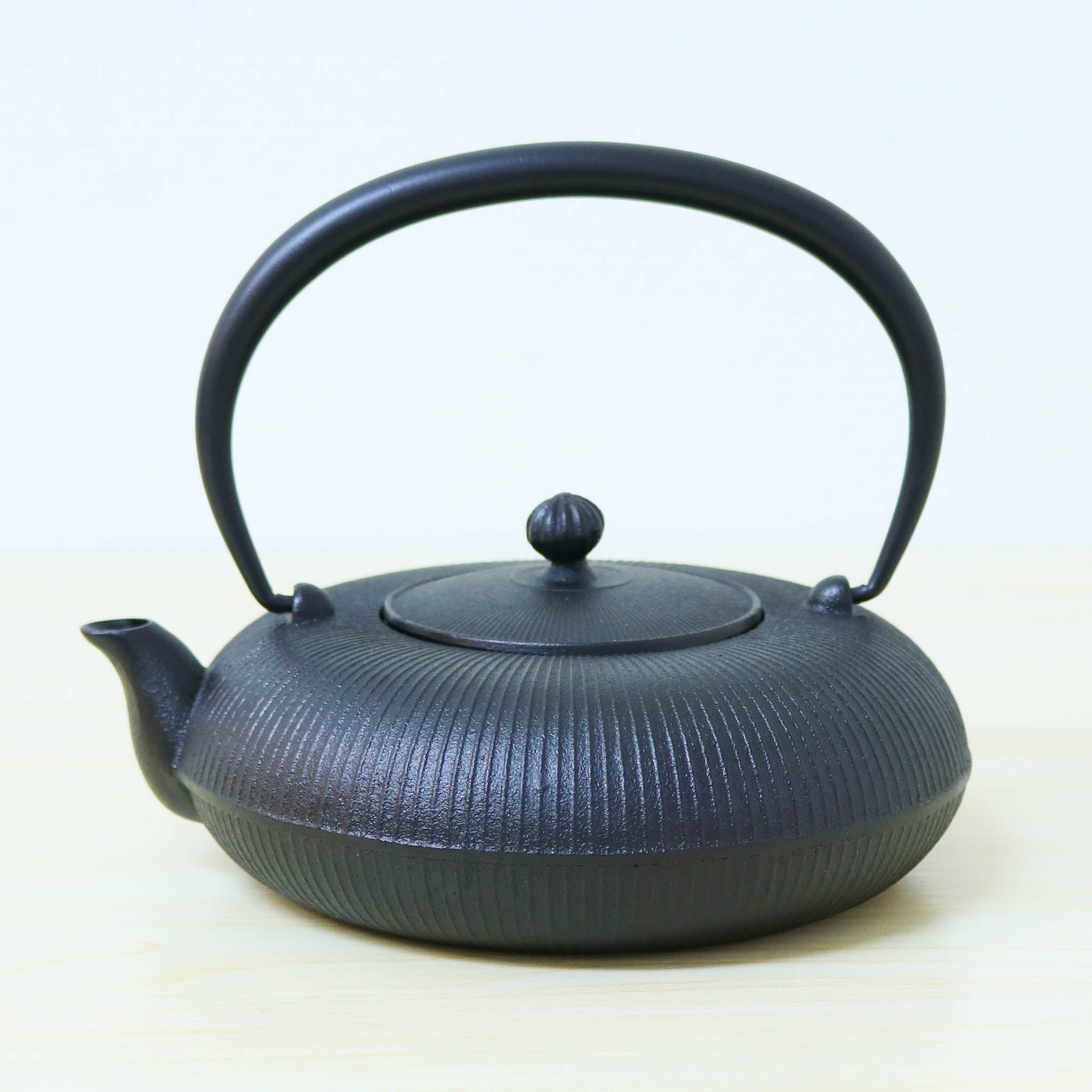 南部鉄器 鉄瓶 急須 | 立目 0.8L | 黒 | 及富