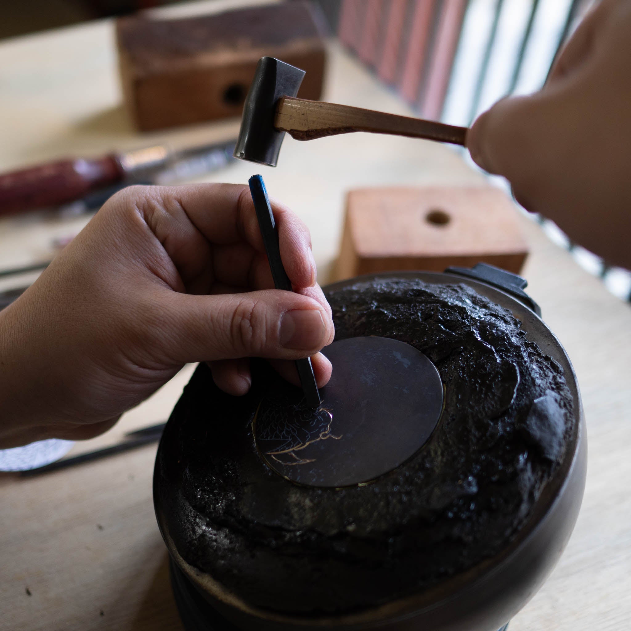 高岡銅器 風鈴 | 彫金風鈴 | 鯉 Koi | 喜泉