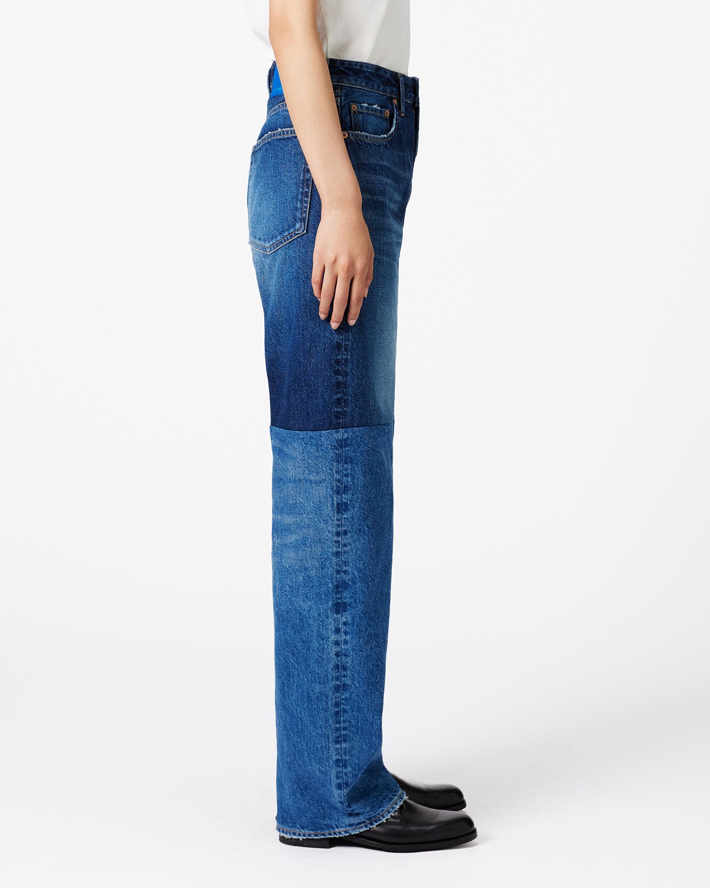 WOMEN｜Skew Straight Jeans 11oz Medium Indigo | Japan Blue Jeans