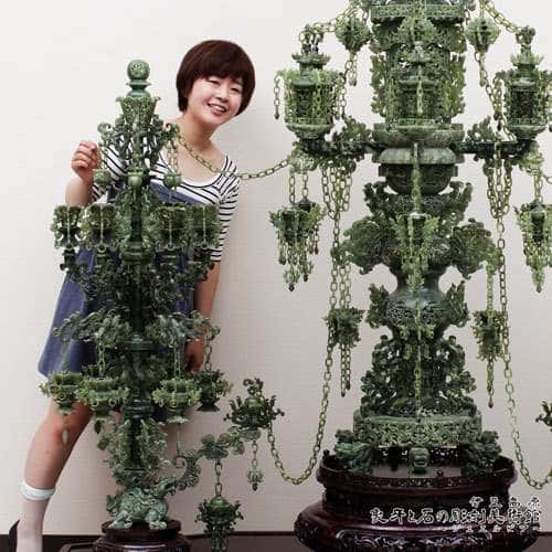 翡翠彫刻 – 伊豆高原 象牙と石の彫刻美術館 ジュエルピア