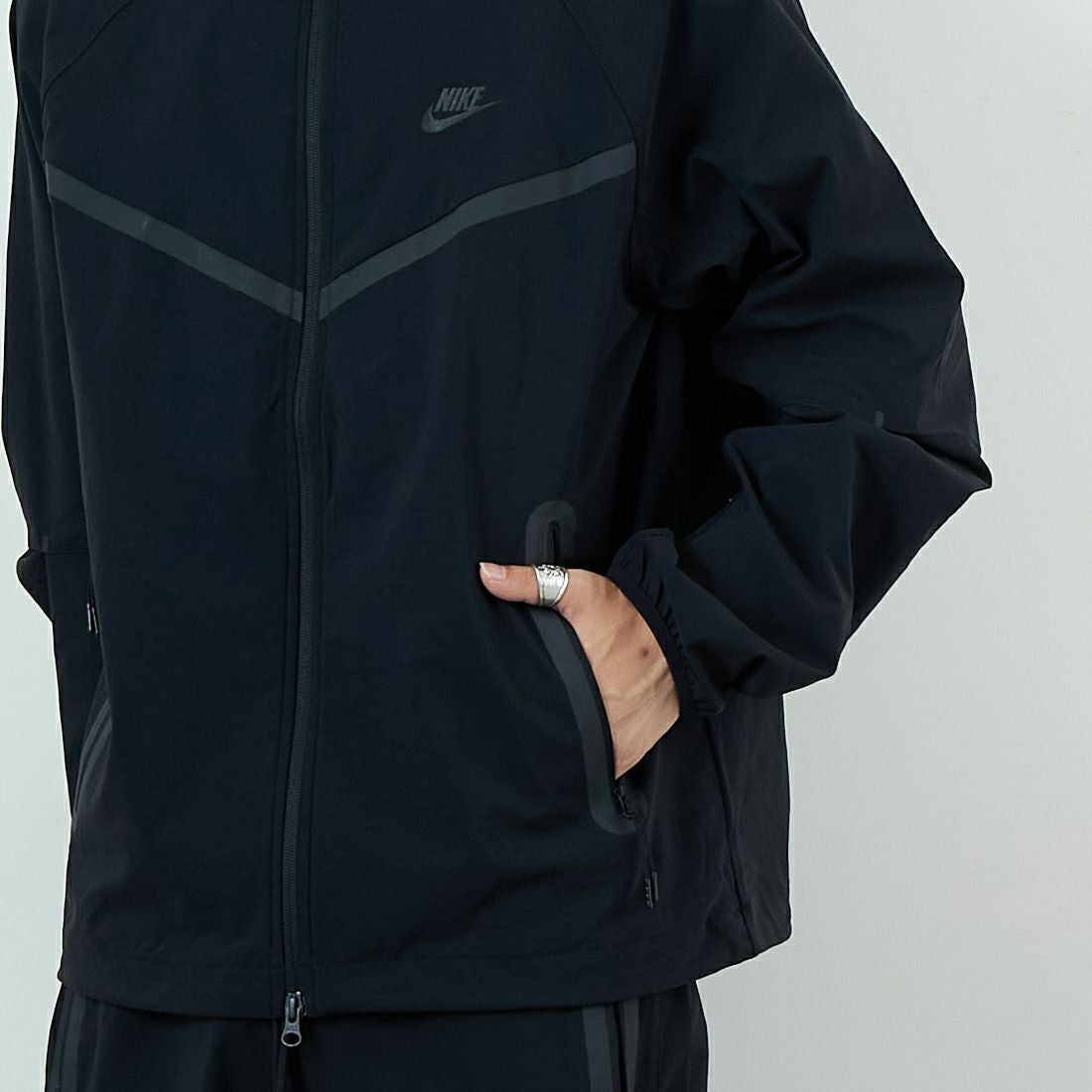 NIKE [ナイキ] ウィンドランナー フルジップウーブンジャケット