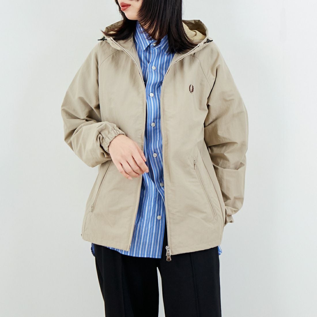 FRED PERRY [フレッドペリー] 別注 フード刺繍 ナイロンシェル