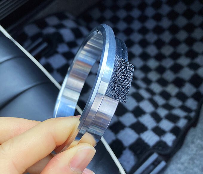 ジムニー（JA12,JA22,JB32）のメーター・エアコンリング取り付け編