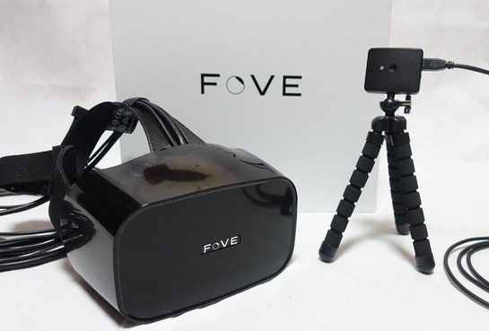アイトラッキング対応の高解像度VR HMD「FOVE 0」を簡単にレビュー