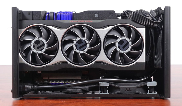 LOUQE GHOST S1 Mk3」をレビュー。専用Noctua空冷クーラーでRyzen 9