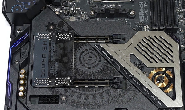 ASRock X570 Taichi」をレビュー。AM4マザーボード初のThunderbolt3