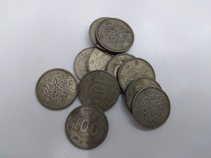 買取実績】昔のお金 古銭 記念硬貨【イオンモール鶴見緑地店