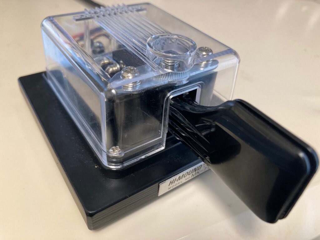 694] MK-706入手 - Passport for Amateur Radio World