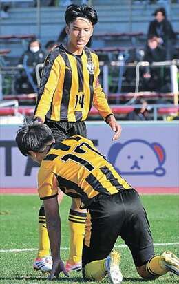 全国高校サッカー》群馬・前橋育英 「14」背負った竹ノ谷優駕主将 「一