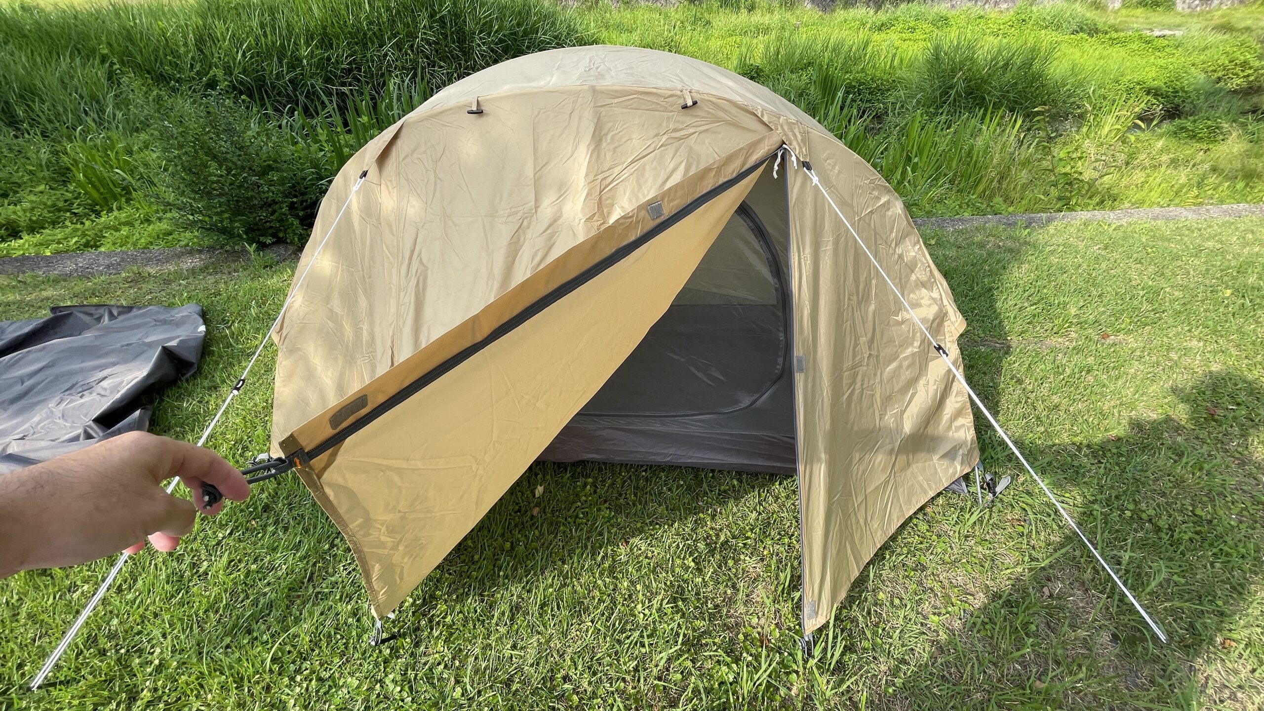 BUNDOK】超定番のソロドームをツーリングテントと比較しながらレビュー