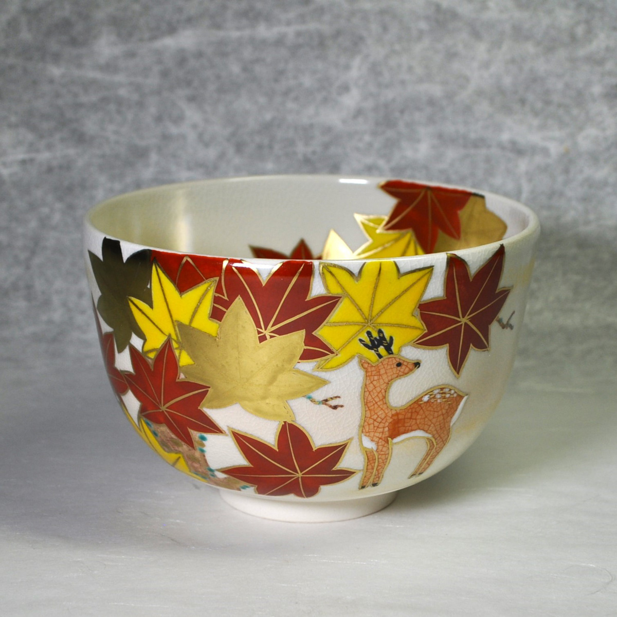 抹茶碗 色絵 鹿に紅葉