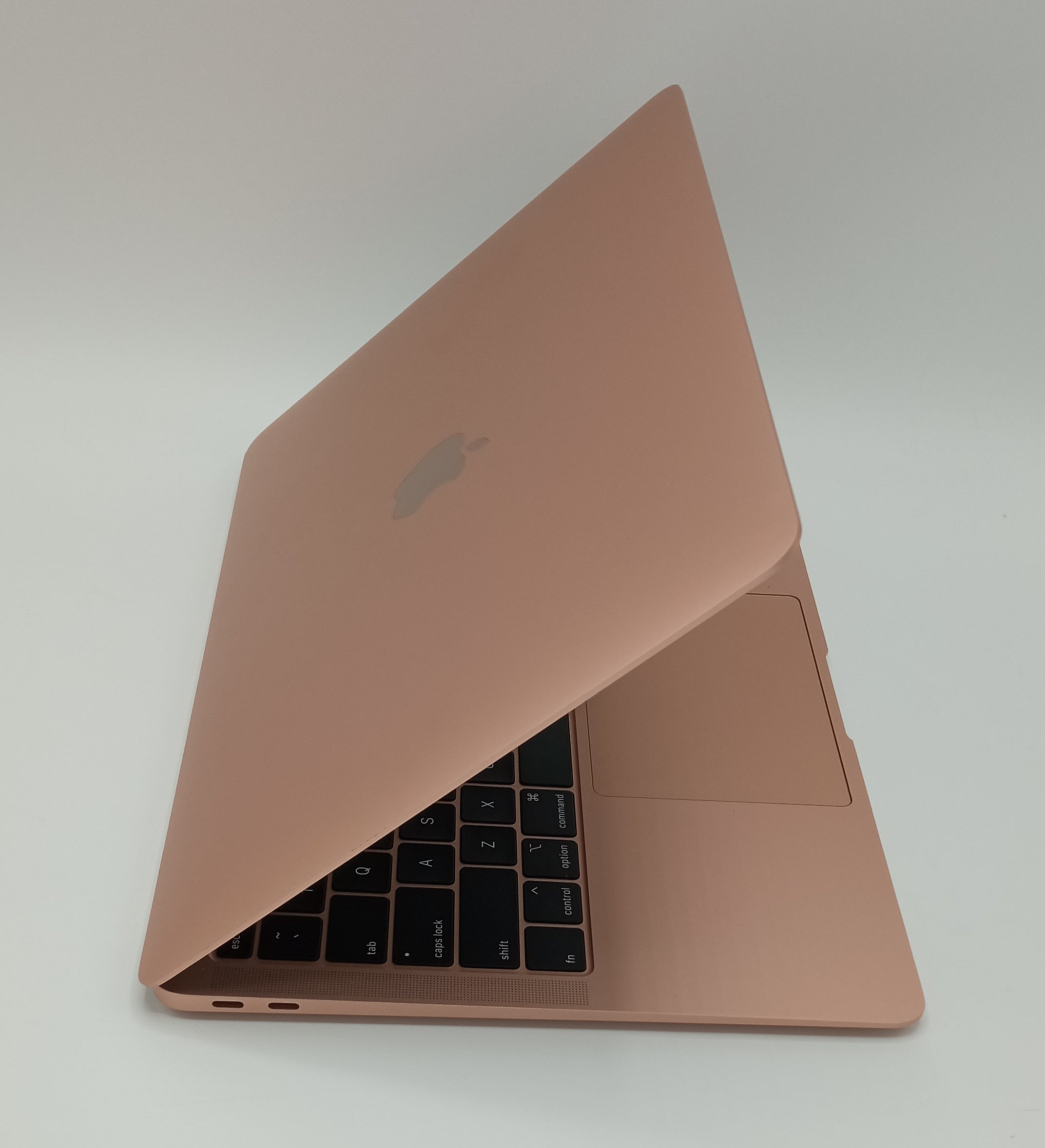Macbook Air 2019 | 13 Inches | Intel Core i5 1.6 GHz Processor | 8