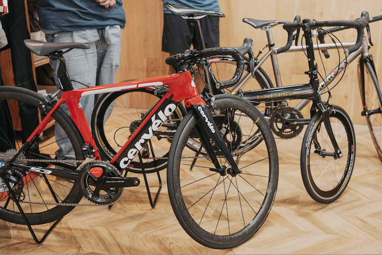 自転車のコンポーネントとは？ 違いは何？ ロードバイクコンポのシマノ