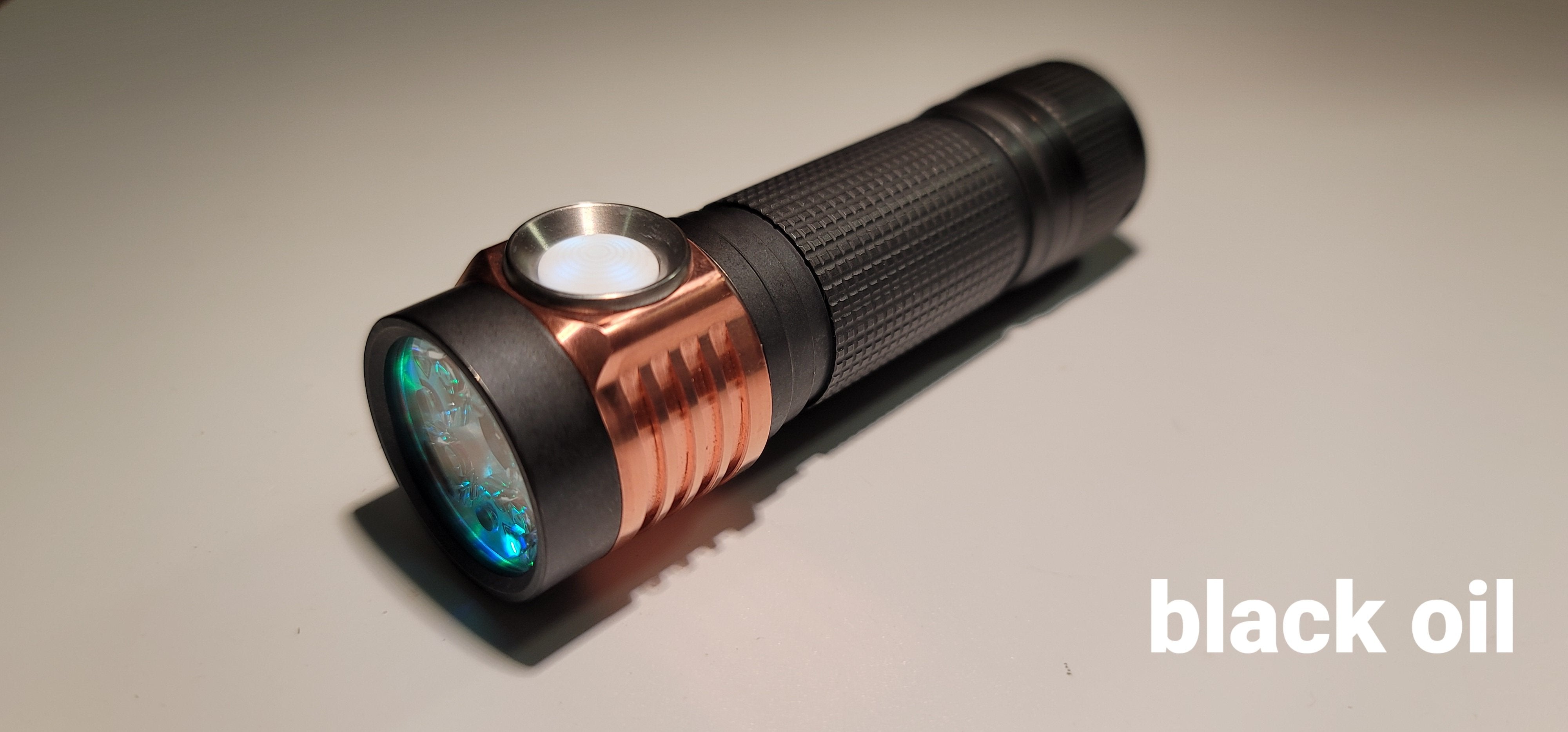 Emisar D4V2 Titanium High Power LED Flashlight *CUSTOM BUILD-TO