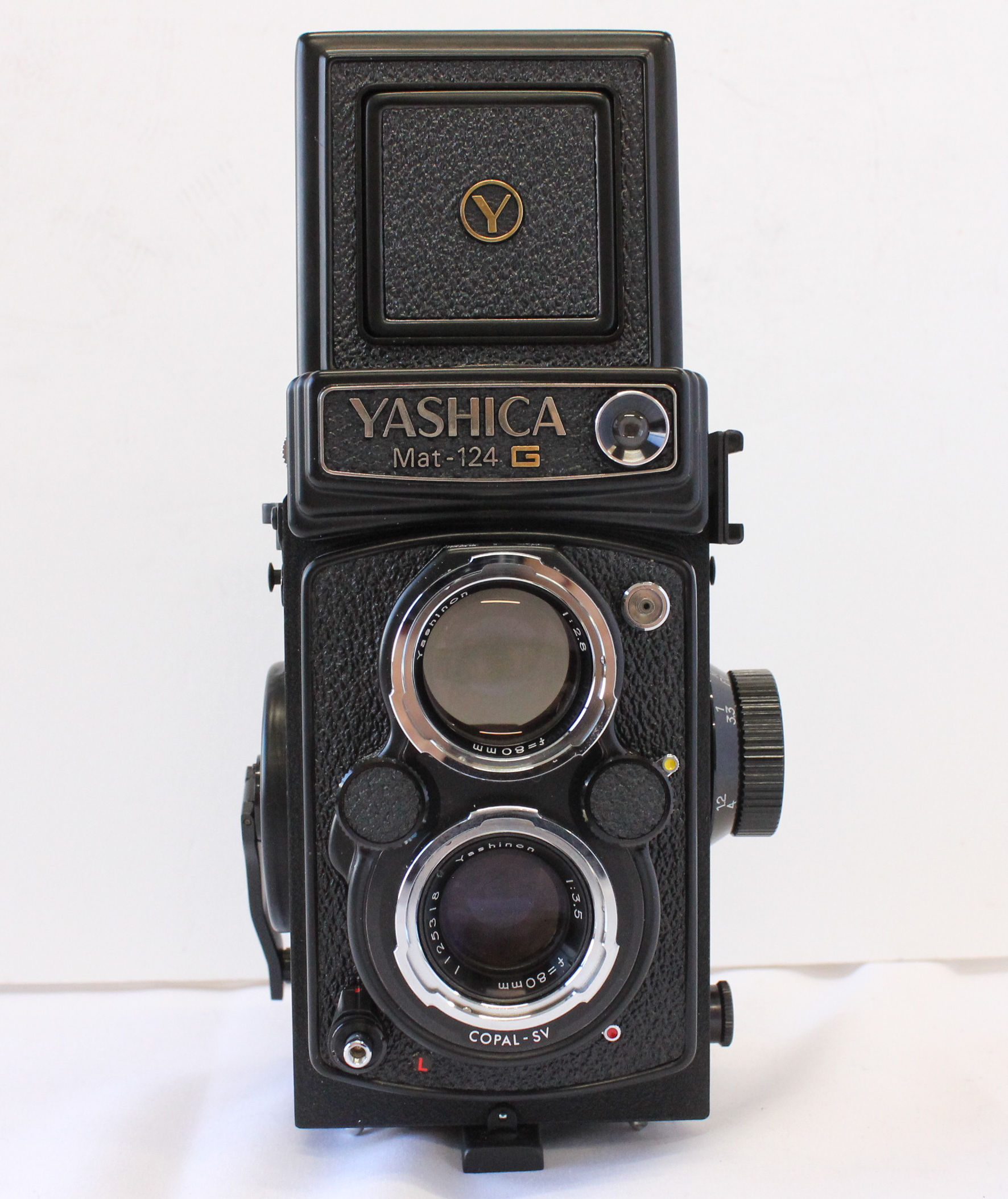 YASHICA MAT 124 G 6x6 TLR Medium Format Camera with 80mm F/3.5