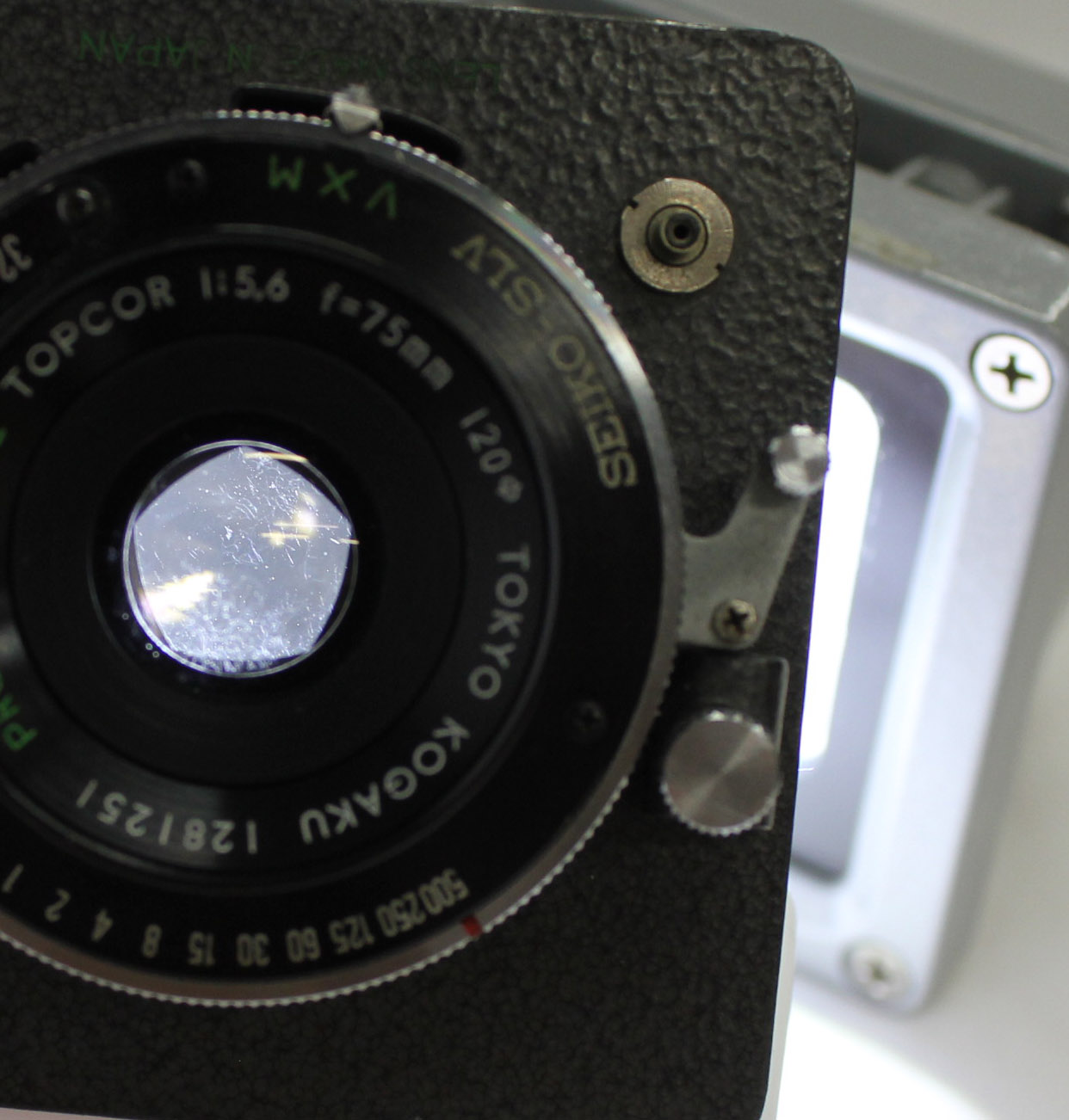 Professional Topcor 75mm F/5.6 Large Format Lens with Seiko