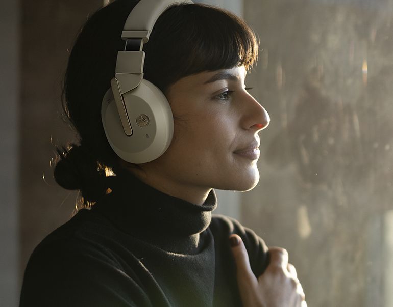 ヤマハ | YH-L700A - ヘッドホン・イヤホン - 概要