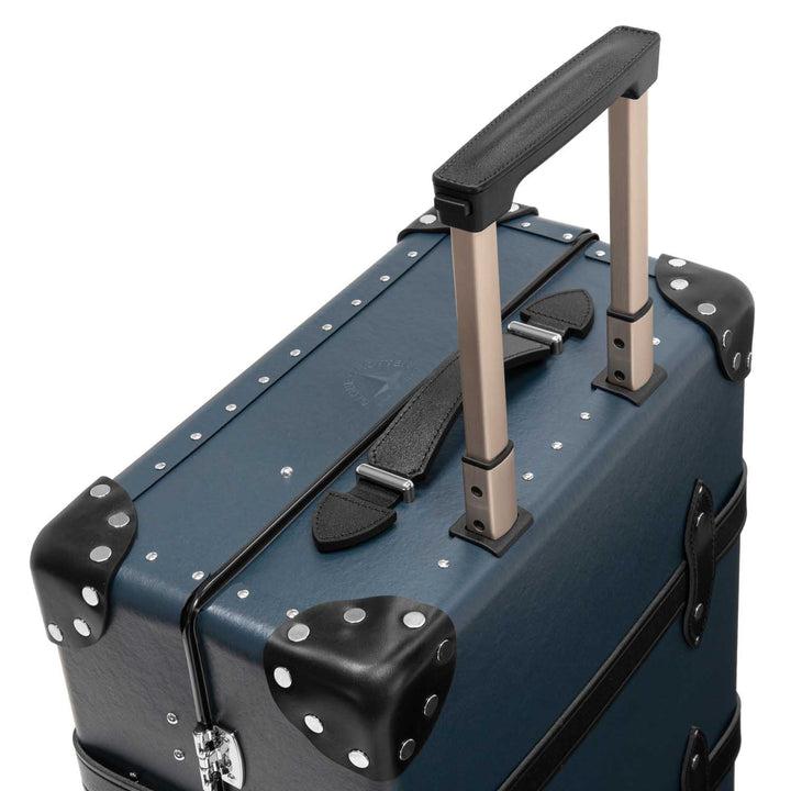 007 DR.NO キャリーオンスーツケース 4輪 ネイビー | グローブ