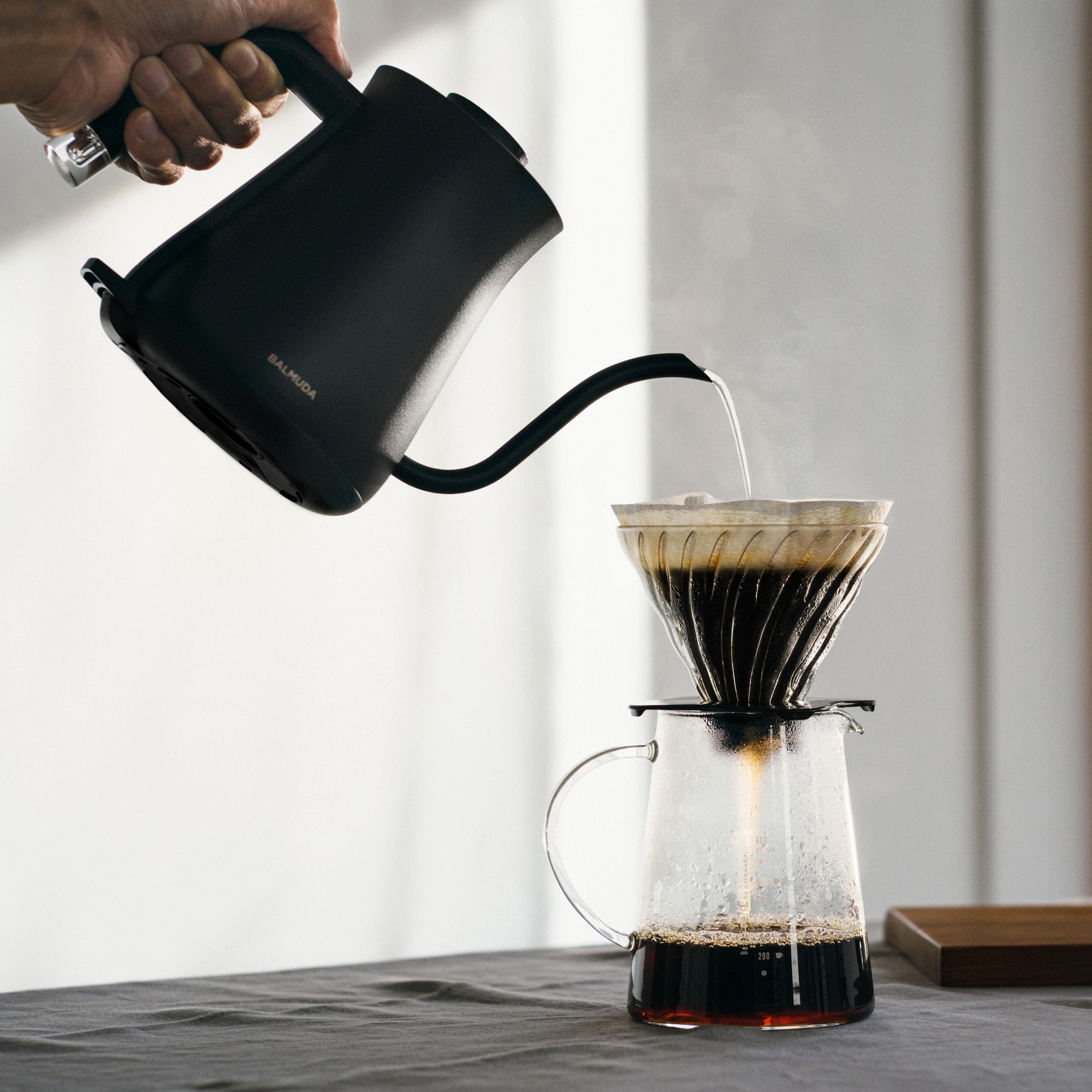 KPT01JP-BK BALMUDA The Pot 電気ケトル バルミューダ 容量0.6L