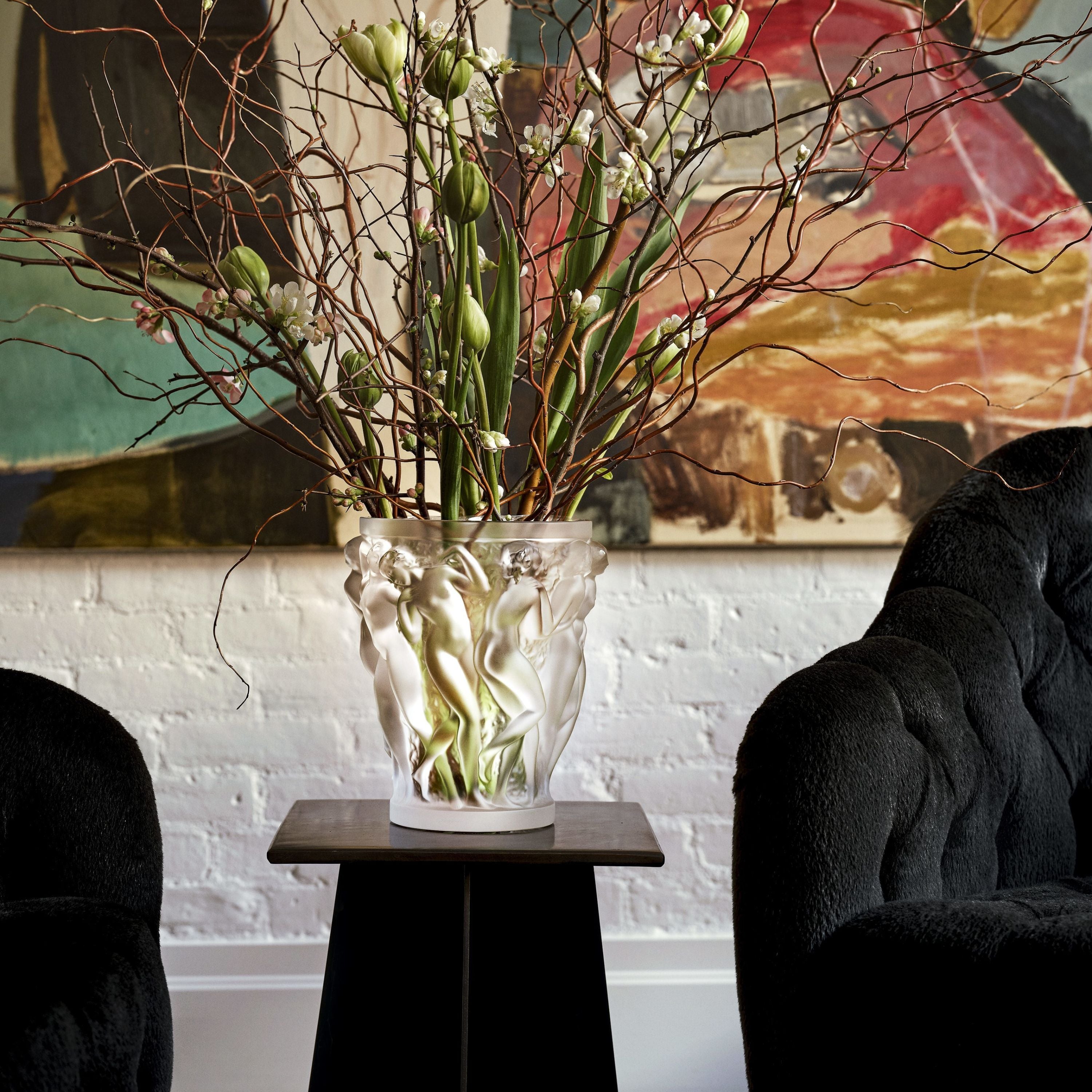 フラワーベースバコントゥ アイコニック – Lalique Japan